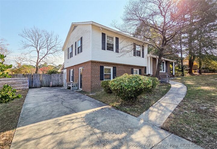 Property Photo: 471 Balfour Place NC 28311