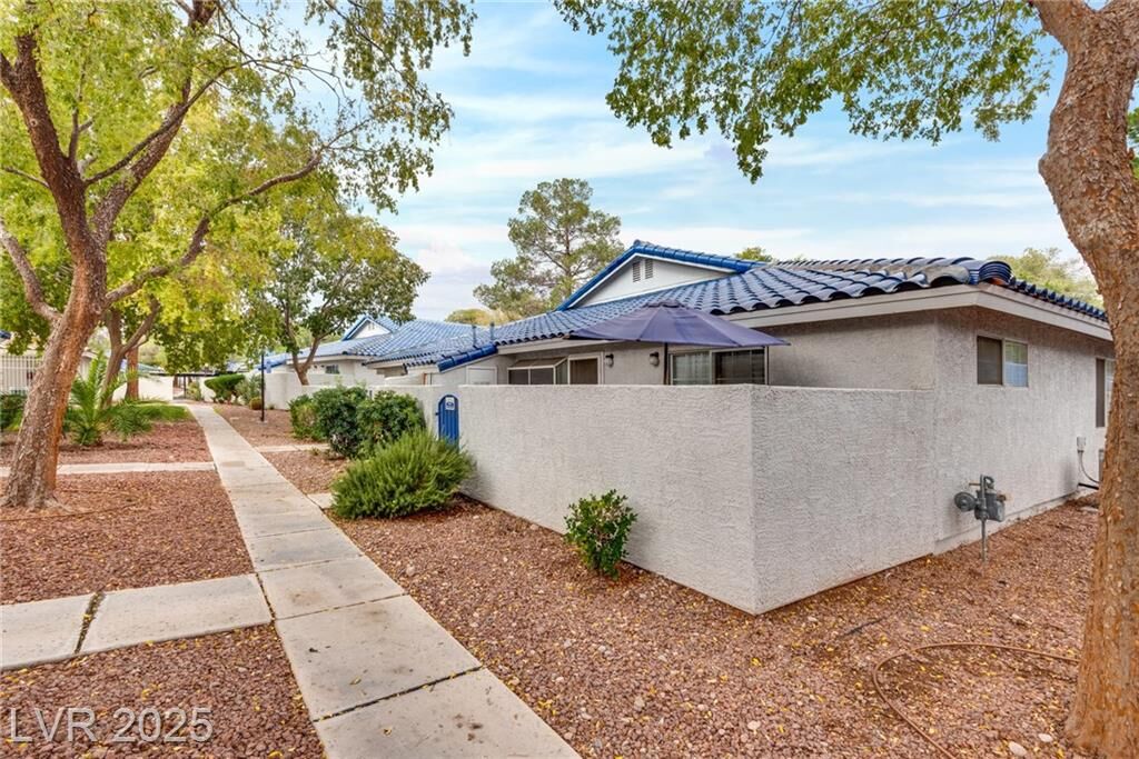 Property Photo:  2040 Willowbury Drive D  NV 89108 