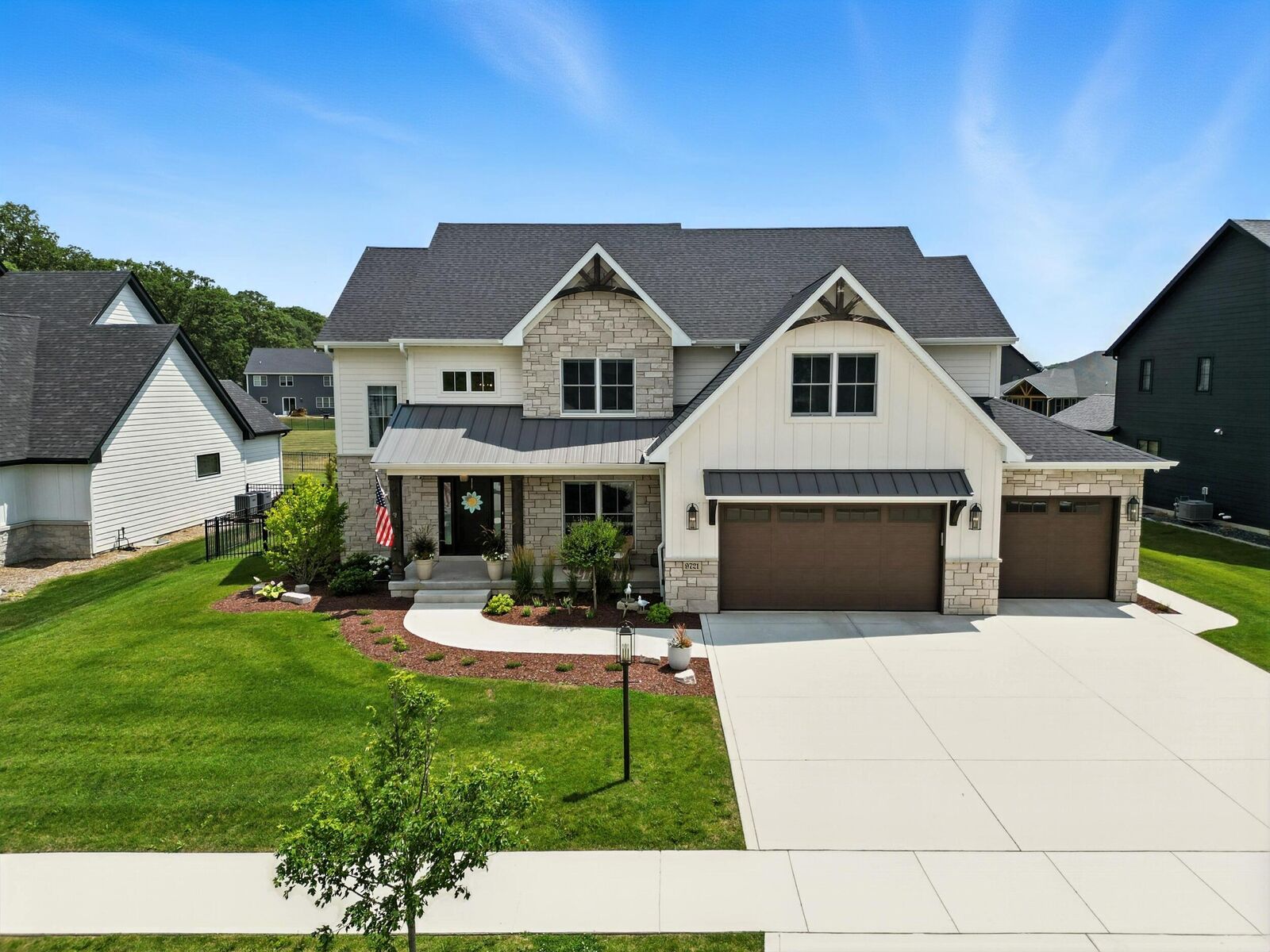 Property Photo:  9721 Sweetspire Avenue  IN 46373 