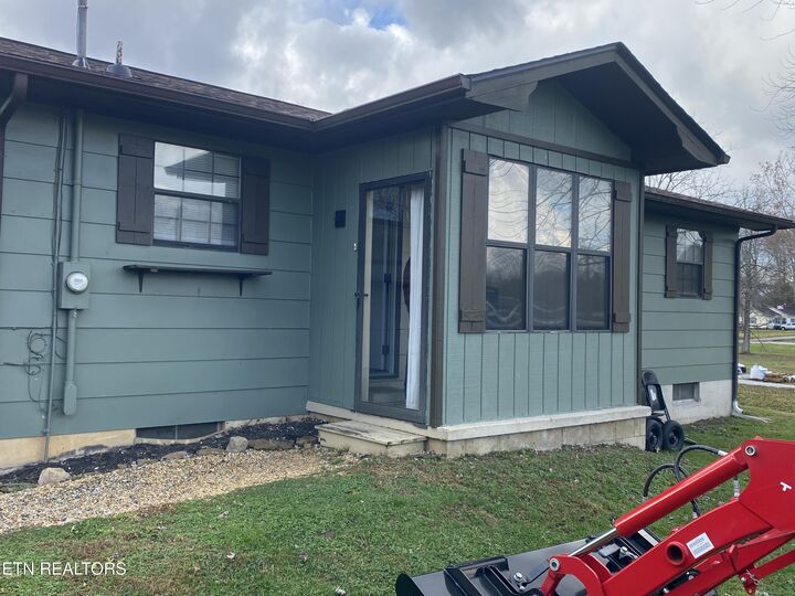 Property Photo:  332 Slaven Lane  TN 37841 