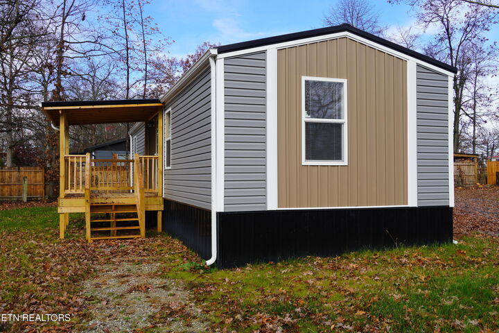 Property Photo: 1418 Fina Lane TN 37725