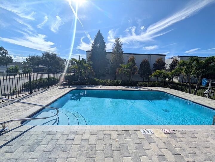 Property Photo:  3633 W Everette Avenue  FL 33611 