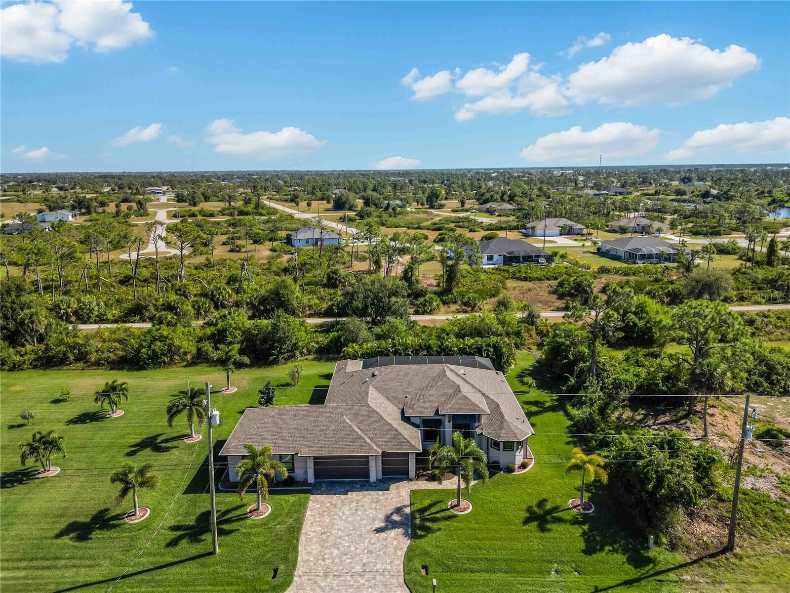 Property Photo:  959 Boundary Boulevard  FL 33947 