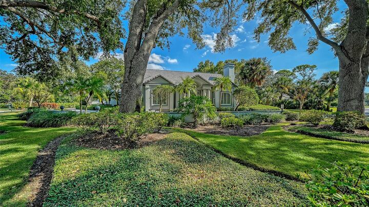 Property Photo: 76 Osprey Point Drive FL 34229