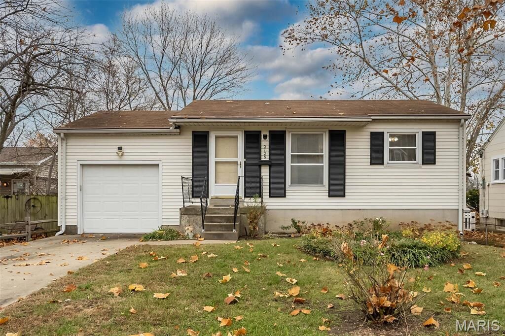 Property Photo:  2128 N 5th Street  MO 63301 