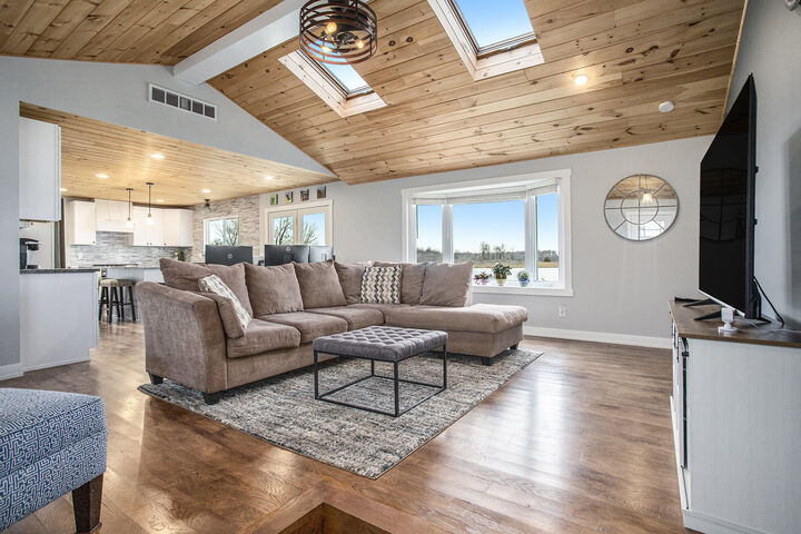 Property Photo: 1102 Oliverda Road MI 49089