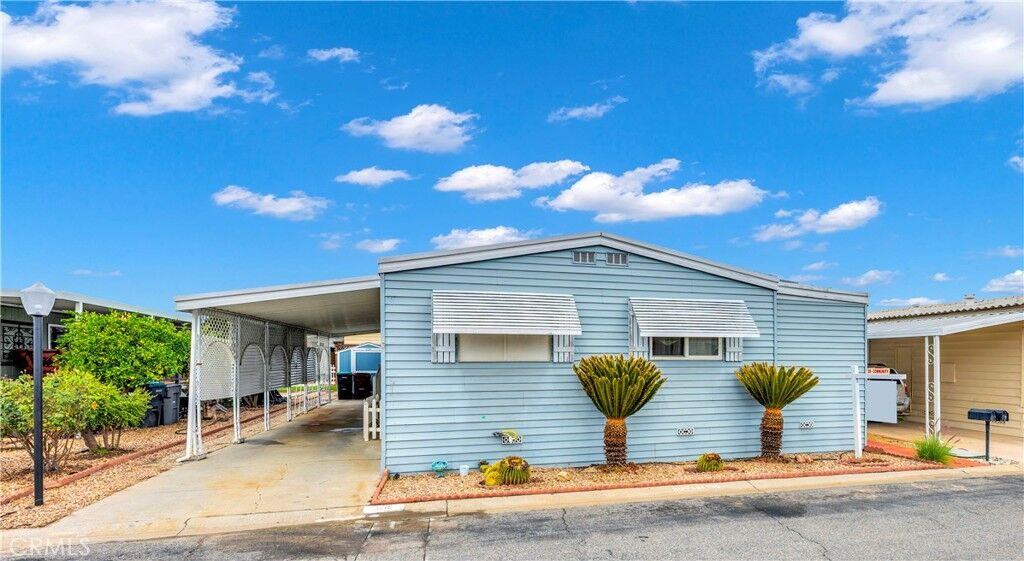 Property Photo:  27701 Murrieta 56  CA 92586 