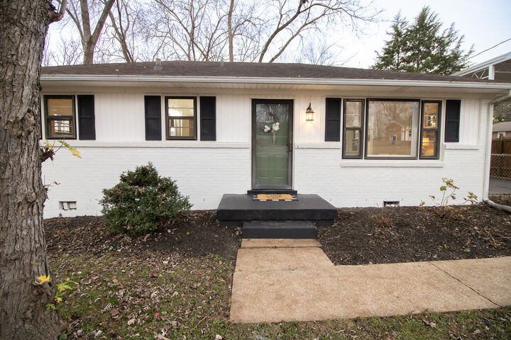 Property Photo:  2907 Dunmore Dr  TN 37214 