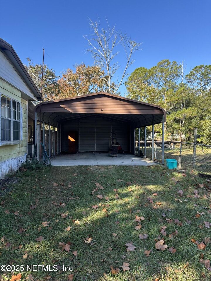 Property Photo:  125 Waterside Avenue  FL 32189 