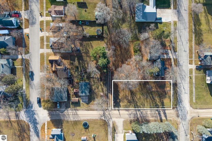 Property Photo:  620 Colfax Street  MI 49601 