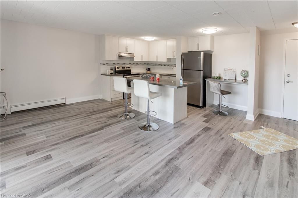 Property Photo:  6287 O'Neil Street 16  ON L2J 1M6 