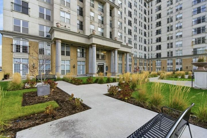 Property Photo:  135 James Street S 209  ON L8R 2Z6 