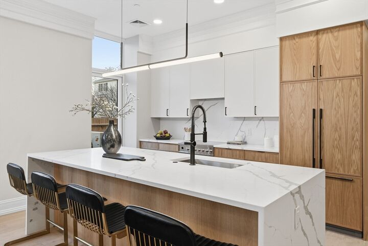 Property Photo:  61 Hall Street 2  MA 02453 