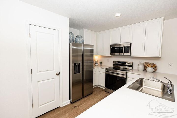 Property Photo: 5368 Azimuth Way Lot 11F FL 32570