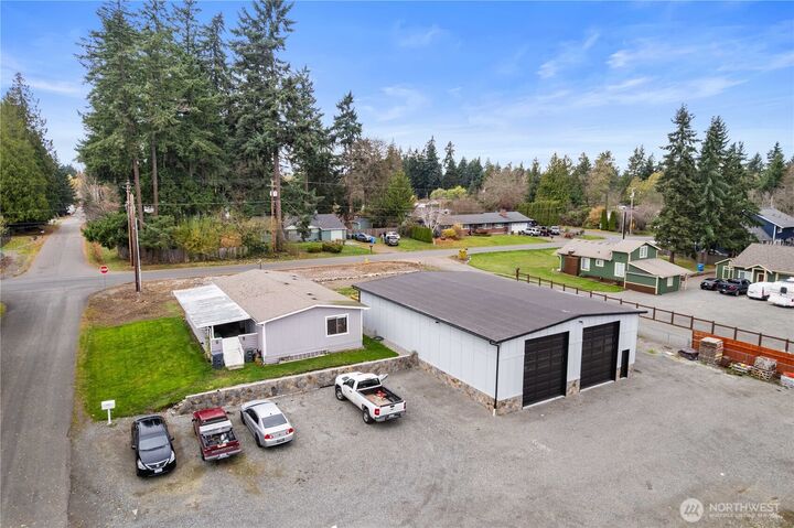 Property Photo:  7415  100th Street E  WA 98373 
