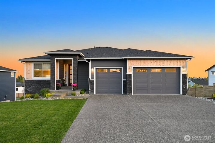 Property Photo: 5423 Lonicera Drive WA 98230