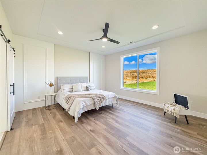 Property Photo:  2839  Savanna Avenue  WA 99352 