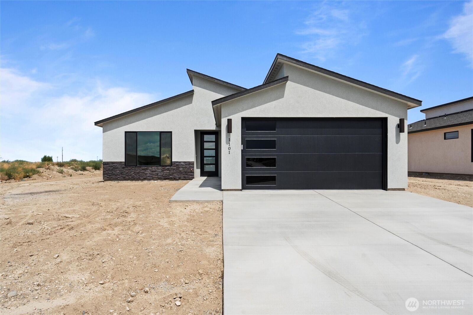 Property Photo:  721  O Street NE  WA 98848 