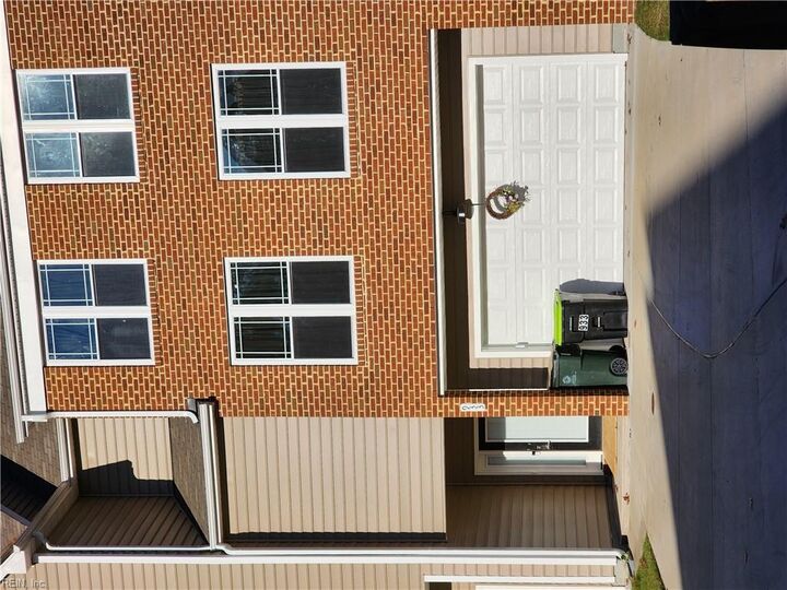 Property Photo: 933 Eastfield Ln VA 23602