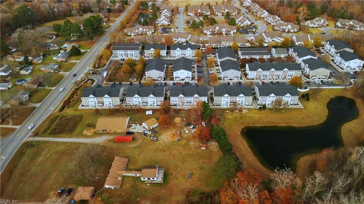 Property Photo:  612 Teton Cir  VA 23435 