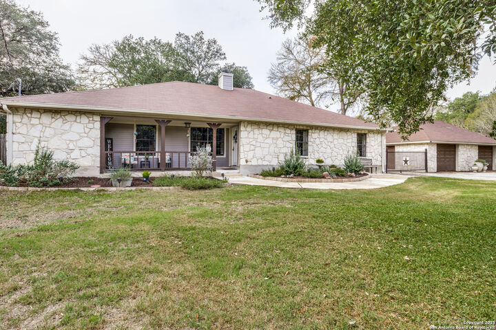 Property Photo:  104 Whippoorwill Ct  TX 78006 