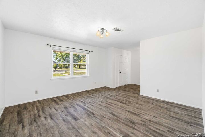 Property Photo:  205 Wild Timber  TX 78028 