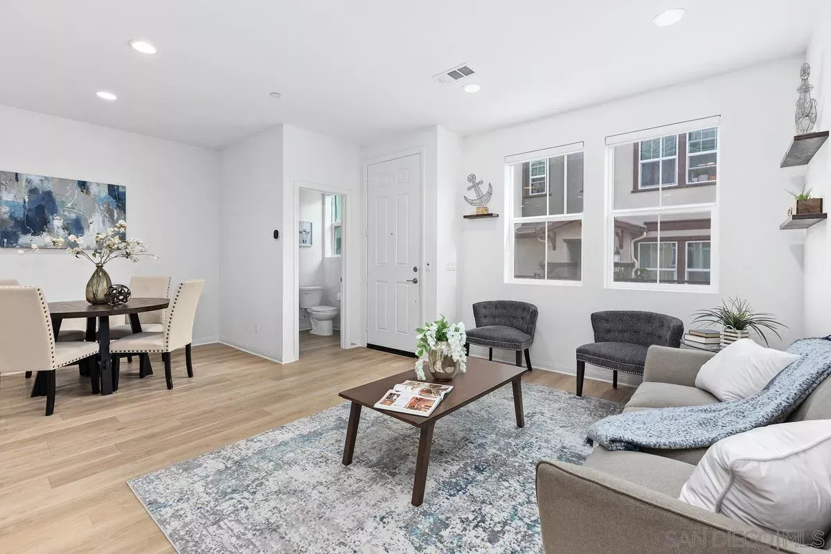 Property Photo: 10149 Graphite Street CA 91977