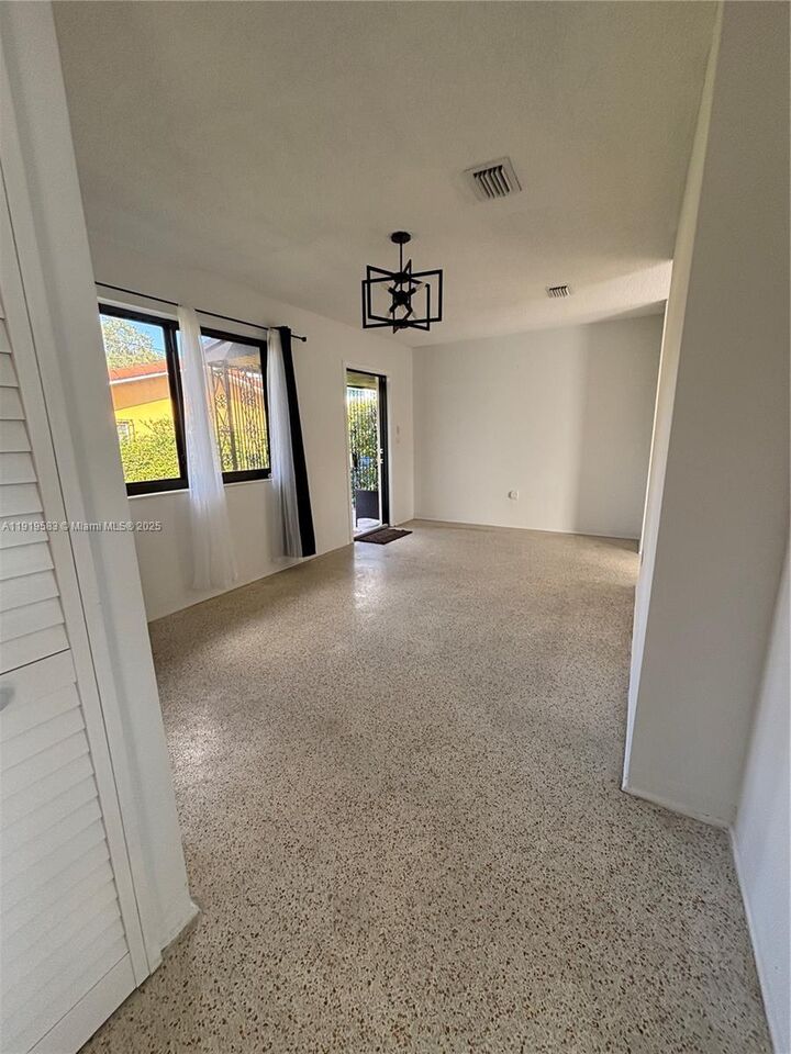 Property Photo:  2723 SW 31st Ct 2  FL 33133 