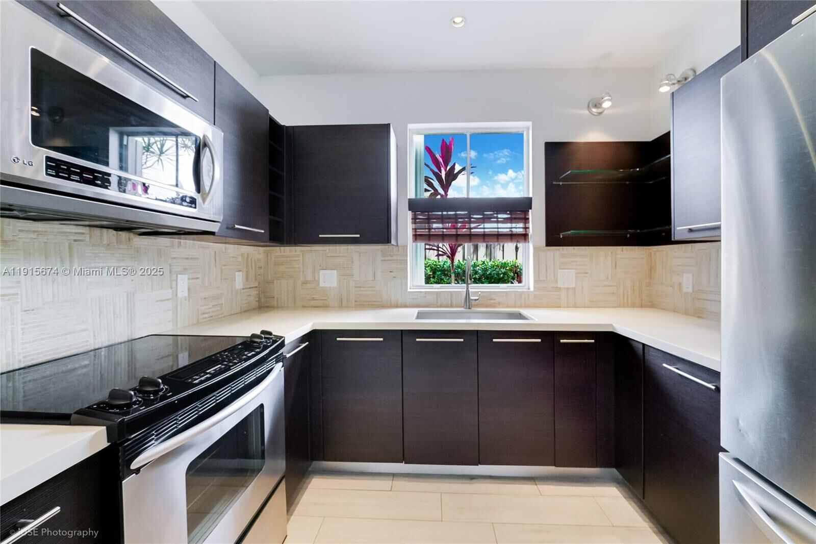 Property Photo: 2970 Bird Ave 15 FL 33133