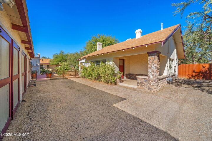 530 S Railroad Avenue  Tucson AZ 85701 photo