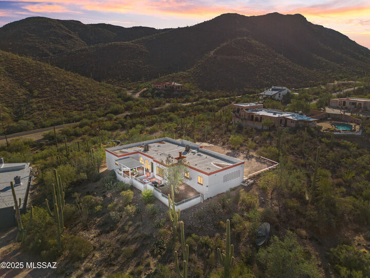 Property Photo:  5100 W Va Mallorca  AZ 85745 