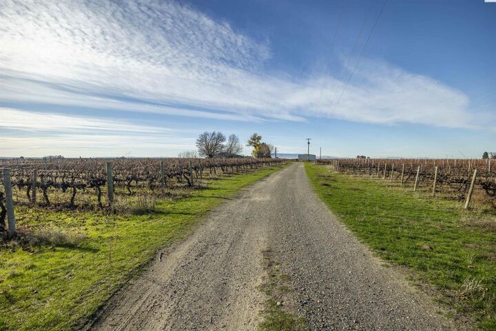 Property Photo:  11201 Taylor Flats Road  WA 99301 