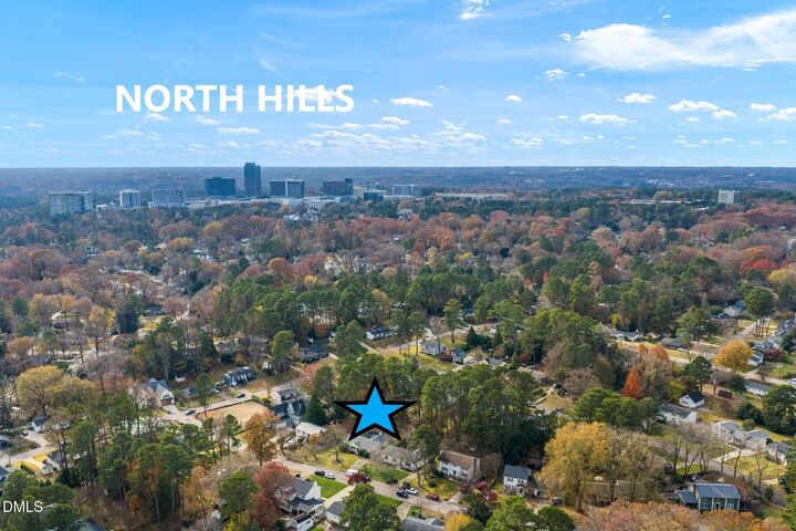 Property Photo: 4717 Stonehill Drive NC 27609