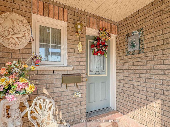 Property Photo:  5347 Red Brush Drive  ON L4Z 3Z5 