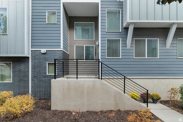 Property Photo: 15297 S Reins Way UT 84065