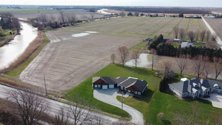 Property Photo: 4011 Dufferin Avenue ON N8A 4M7