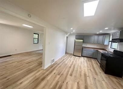 Property Photo: 10318 Lindberg Ave PA 15235