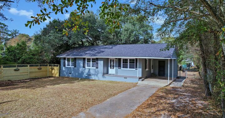 Property Photo: 1207 Acker Drive GA 31707