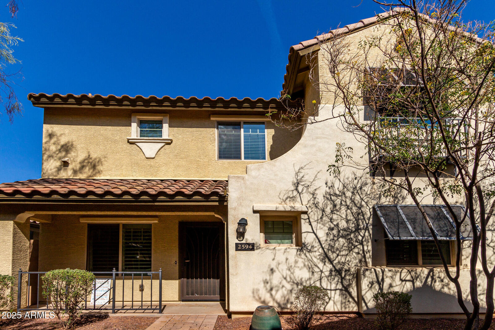 Property Photo:  2594 E Boston Street  AZ 85295 