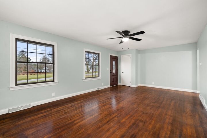 Property Photo: 1175 Twp Rd 753 OH 44805