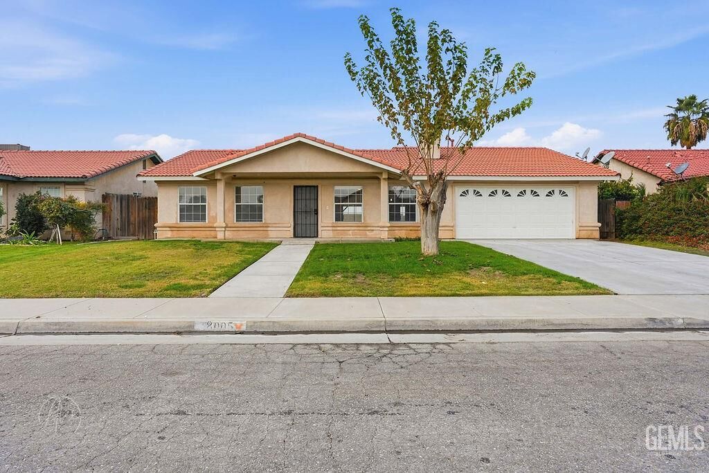 Property Photo:  8005 Snowbird Street  CA 93307 