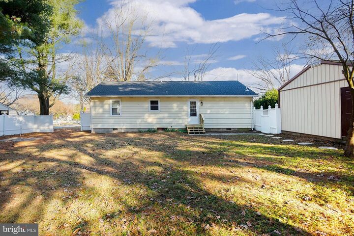 Property Photo:  213 Central Drive  MD 21620 