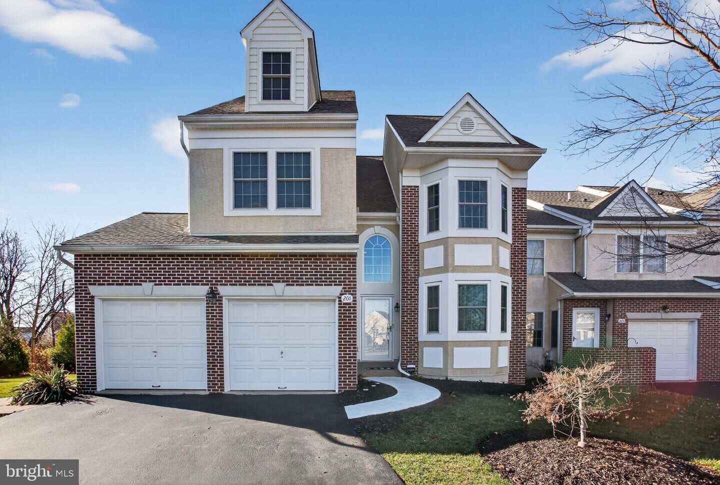 Property Photo:  201 Victoria Court  PA 19002 