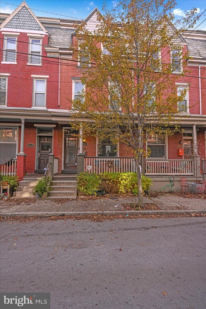 Property Photo:  1914 Penn Street  PA 17102 