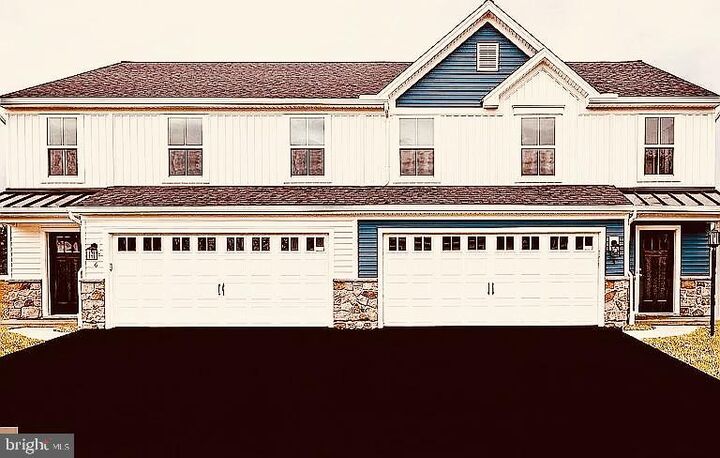 9 Shillington Lane  Carlisle PA 17013 photo