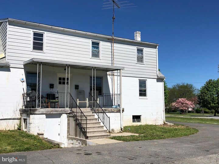 Property Photo:  50 Dymond Avenue B Upstairs  PA 17222 