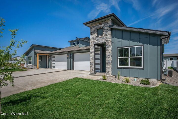 Property Photo: 7374 N Breaux Dr ID 83815