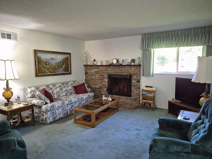 Property Photo: 7703 Cassia Avenue CA 92504