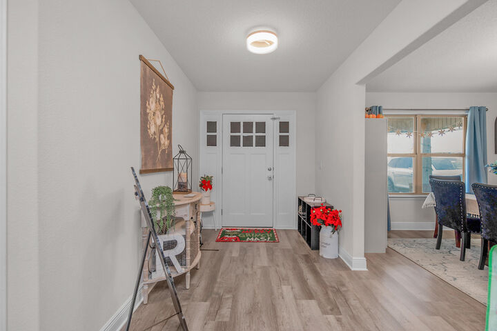 Property Photo:  2213 Jernigan Drive  FL 32536 