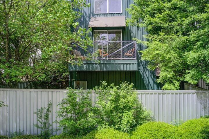 Property Photo:  241 Maynard Terrace SE 7  GA 30316 